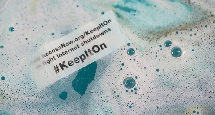 A Lush megint fontos ügy mellett kampányol: a digitális jogok támogatása mellé állt.