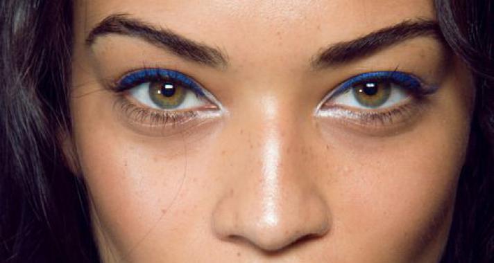 Top10 smink tipp: színes szemhéjtus minden mennyiségben