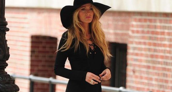 Stílusiskola: outfit tippek Blake Lively-tól