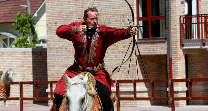 Az év egyik legnagyobb történelmi játékát rendezik jövő hétvégén a Diósgyőri várban