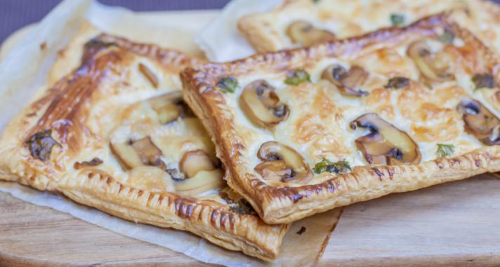 Egyszerű vacsora ötlet: gombás lepény