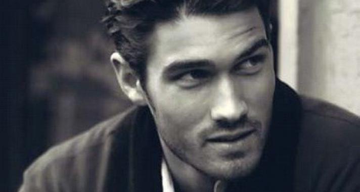 Az érett férfi ismertetői