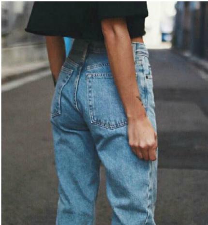 10 ruhadarab, amit érdemes a leértékelések idején beszerezned