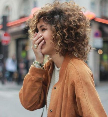 Top10: képek, amelyek után te is a rövid göndör hajra fogsz szavazni