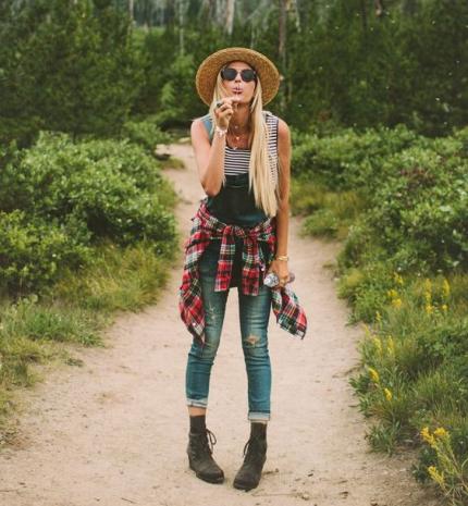 Stílusiskola: kirándulós szettek a hosszú hétvégére