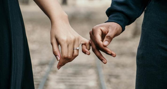 Amikor belépett a harmadik fél