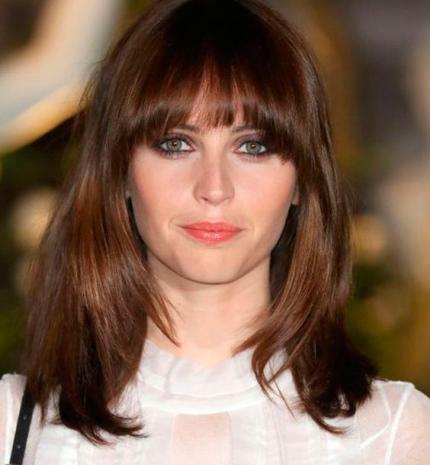 Top10: frizura ötletek Felicity Jones-tól