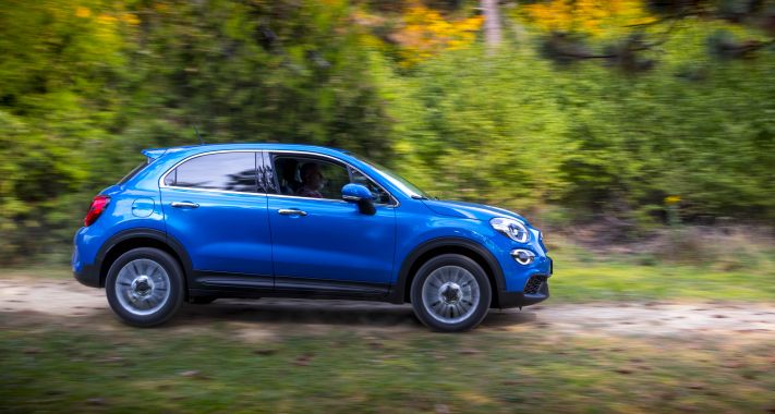 Új Fiat 500X: a jövő autója megújult motorpalettával és technológiákkal