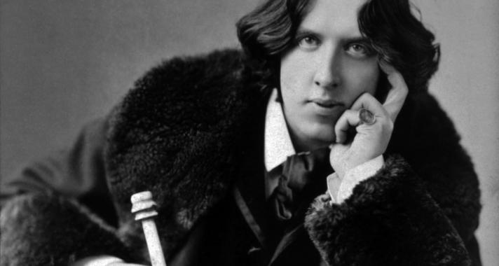'Talán sohasem vagyunk annyira természetesek, mint mikor szerepet játszunk.' - idézetek Oscar Wilde-tól