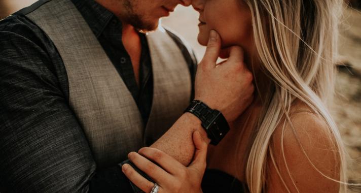 Romantikus lélek, tüzes szex? Létezik ilyen nő!