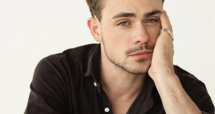 10 kép, ami bizonyítja, hogy Dacre Montgomery napjaink egyik legszexibb színésze