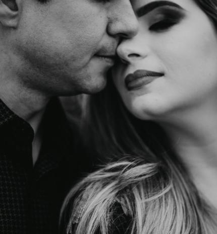 5 ok, amiért az idős férfiak fiatalabb nőket választanak