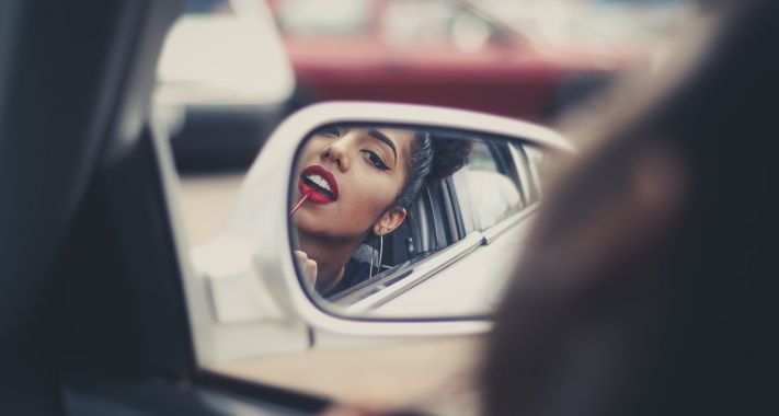 10 sminkes baki, amit majdnem minden nő elkövet