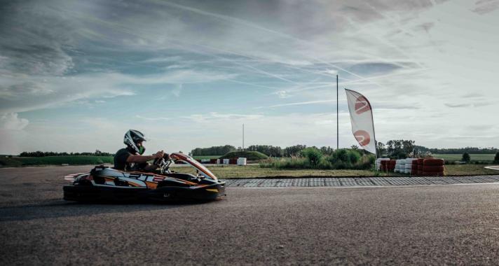 Szezonzáró hétvége a drivingcamp gokart pályáján