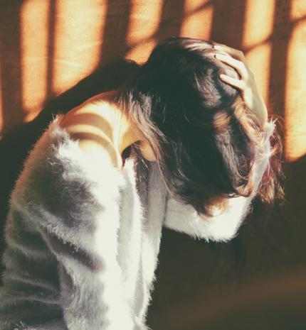 4 dolog, ami miatt kínzó fejfájás gyötörhet