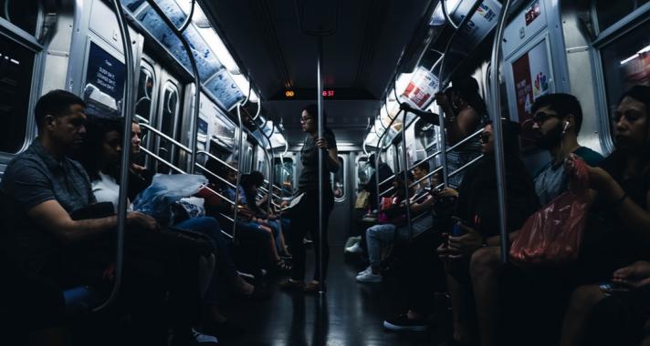 Újjászületni az éjszakai járaton