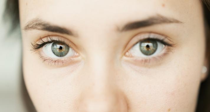 Mik az időskori látásromlás okai?