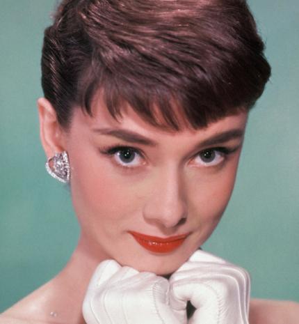 'Az elegancia az egyetlen szépség, mely soha nem fakul.' - Idézetek Audrey Hepburntől