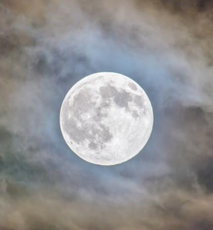 A megérkezés Teliholdja