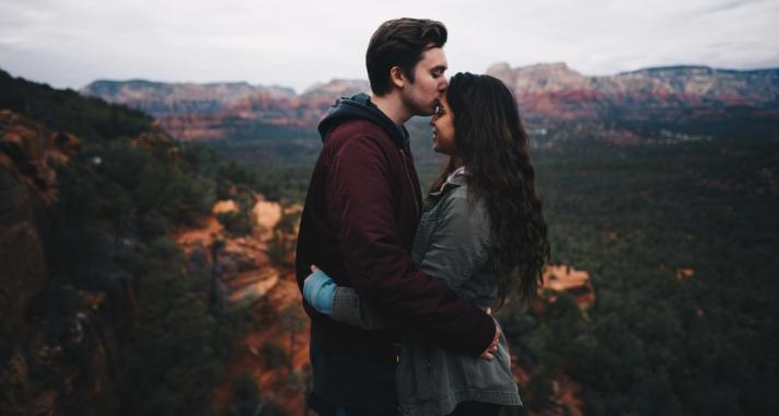 Ki életünk nagy szerelme?