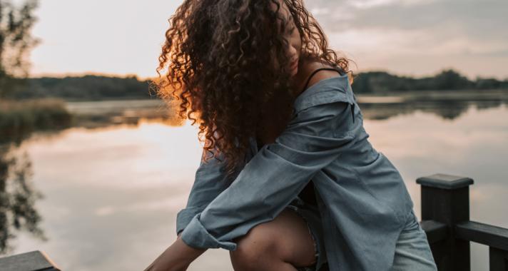 5 introvertált személyiségjegy, mely megnehezíti a randizást