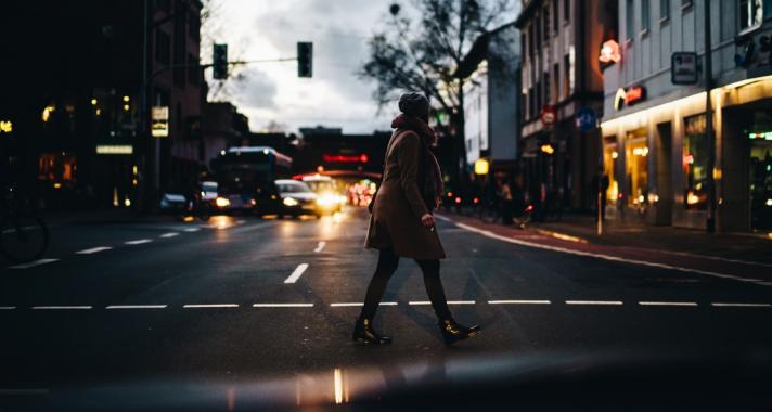 „Magának köszönheti a hülyéje!” – ezért fáj annyira a „catcalling” jelenség