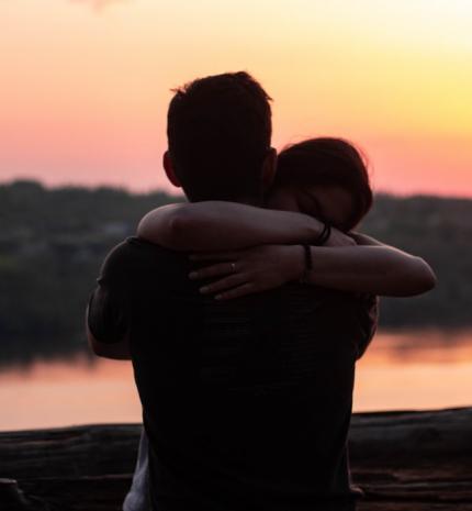 Hogyan hat az emberre egy ölelés?