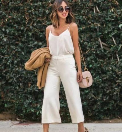 Stílusiskola: csodás tavaszi outfitek világos árnyalatokkal