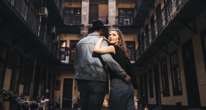 Hagyd kinyílni a rózsát!