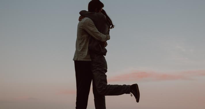 Így tűnünk el egymás elől - Szellemkapcsolatok