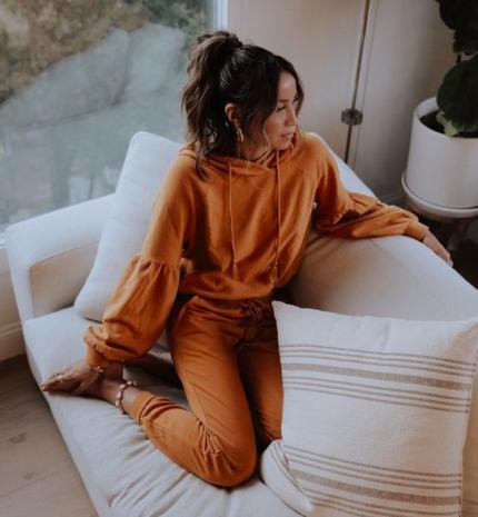 Stílusiskola: szettek nyugis szilveszteri programokhoz