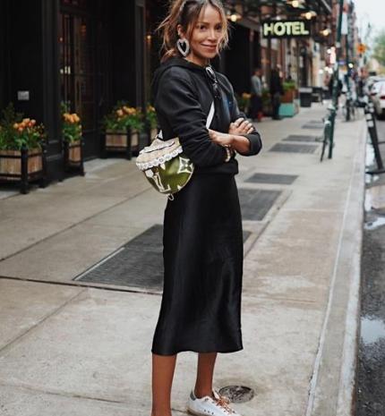 Stílusiskola: feketét feketével tavasszal is