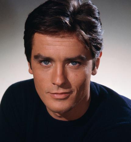 'Az ember magányosan születik, él, és hal meg.' - Idézetek Alain Delontól