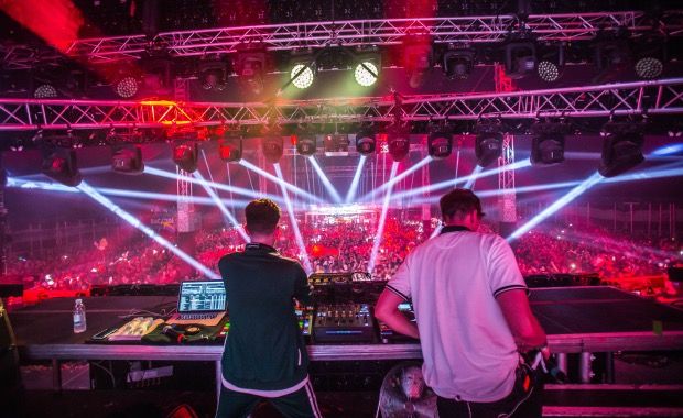 Teljes a Szigeten Ticketswap Party Aréna programja