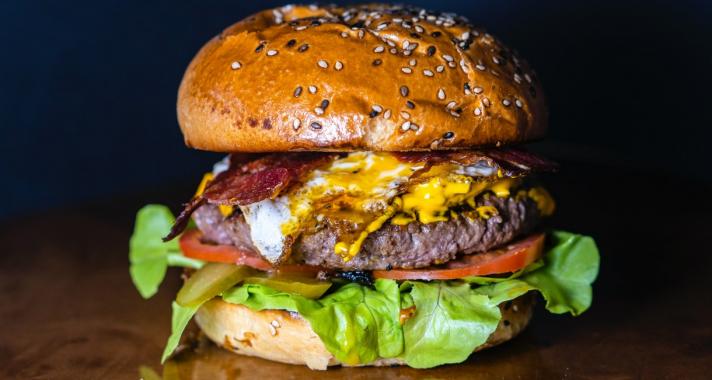 Ez a tökéletes házi hamburger titka