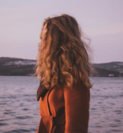 Miért ragaszkodunk foggal-körömmel ahhoz, ami már elmúlt?