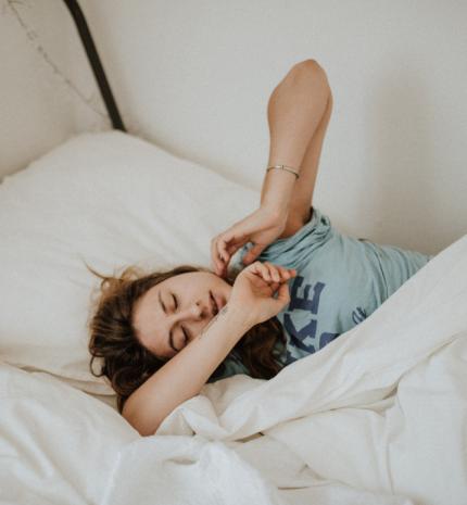 Szokások melyek segítenek abban, hogy megszokd a kora reggeli ébredést