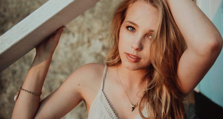 A Nő, aki benned kuckózik