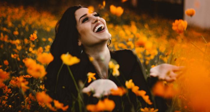 'Hiszem, hogy a boldog nők a legszebbek.' - Inspiráló idézetek nőkről, nőknek