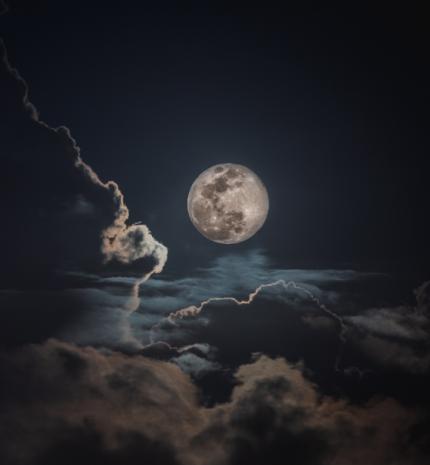 A Nap jelenleg a Nyilas jegyében halad, hamarosan eléri a Bak jegy vonzáskörzetét