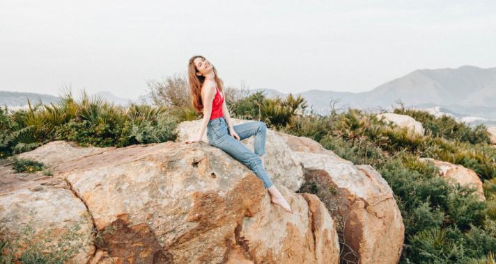 Egyedül vagyok, de nem magányos