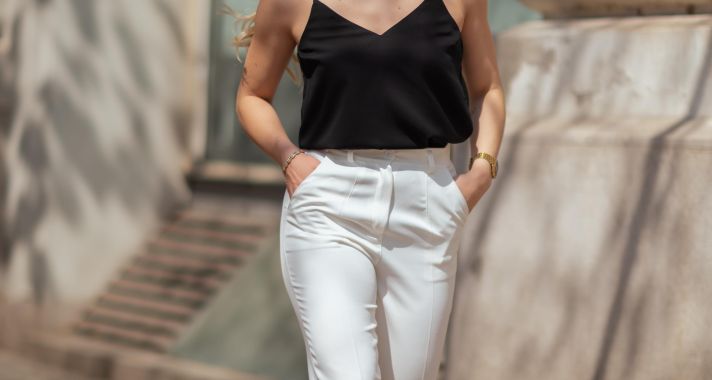 Divatos és jól variálható alapdarabok, amelyek egyetlen 50 feletti nő szekrényéből sem hiányozhatnak idén nyáron