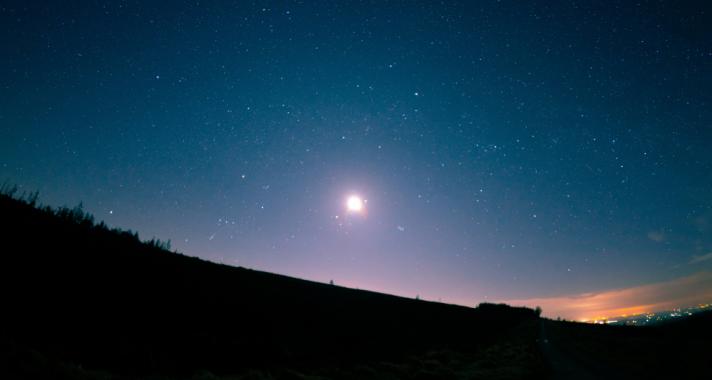 A mai nap során is 'csak' a Hold kavarhat be picit, de óriási rángatásra szerencsére nem kell számítanunk