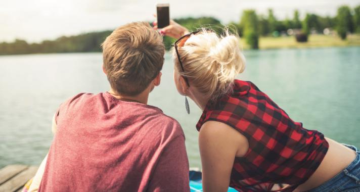 Férfi és nő között a barátság addig működik, amíg nem üti fel a fejét a vonzalom