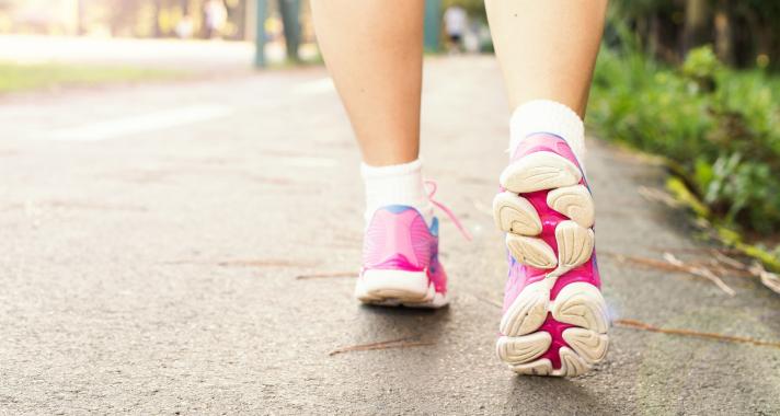 Sneakerek akciósan a Black Friday 2023 alkalmával