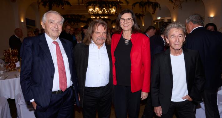 Leslie Mandokit kitüntette a Bajor kormány, ugyanis ő lett az év vállalkozója