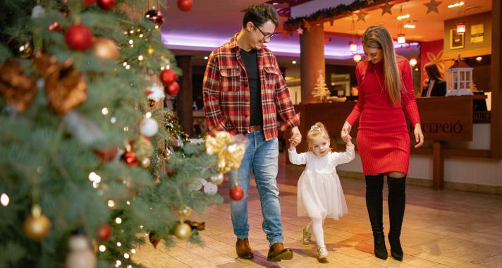 Menni vagy maradni? – Érvek és ellenérvek a szállodai karácsonyra
