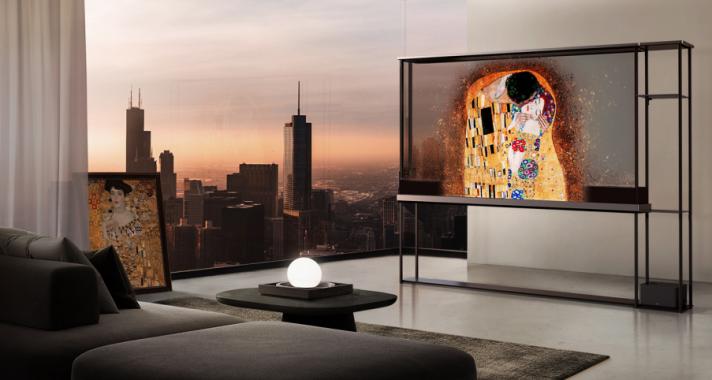 A világ első átlátszó, vezeték nélküli OLED tévéjét mutatja be az LG Las Vegasban