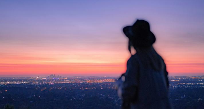 Égi Energiák Táncolása: feszültségek és gyógyulás a Mars és Uránusz kvadrátjával