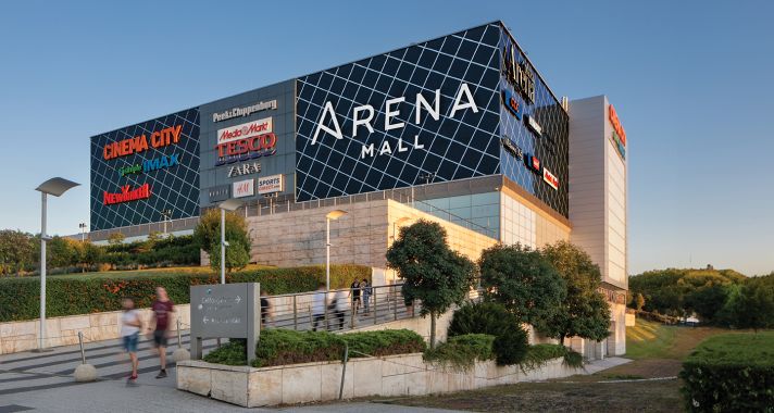 Ezt nem láttuk jönni: zöld gasztro-oázis és Zara Home x Nanushka kollab karácsonyra az Arena Mallban